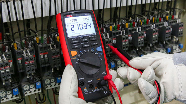 Multimetr UNI-T UT71C