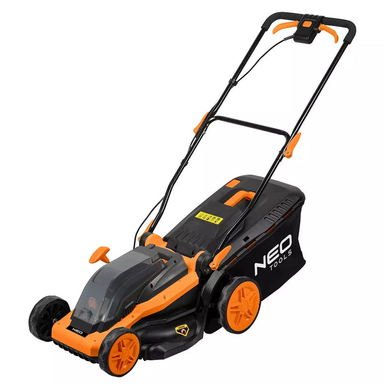 Sekačka AKU NEO TOOLS 04-640 bez akumulátoru - rozbaleno - mírně natržený molitan madlu