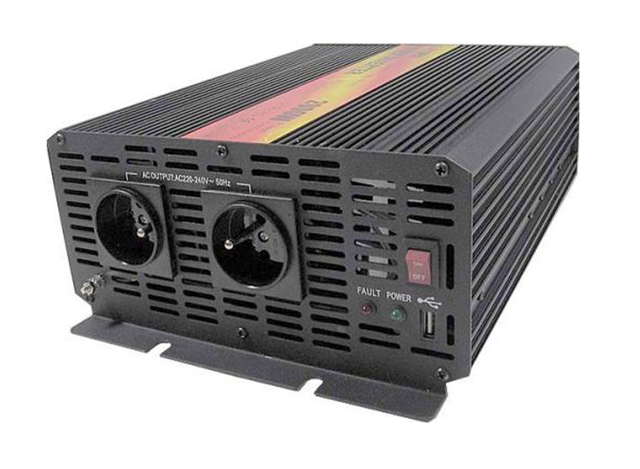 Měnič napětí CARSPA CAR2K 12V/230V 2000W - rozbaleno - polepená originální krabice